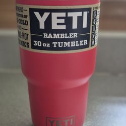 YETI RAMBLER TUMBLER 