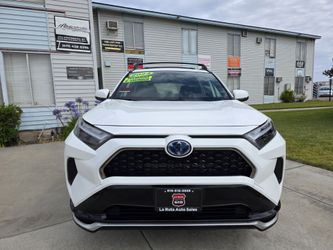 2024 TOYOTA RAV4 HYBRID SE – COMO NUEVA / LIKE NEW