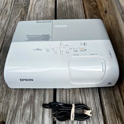 EPSON LCD PROJECTOR - MODEL: EMP-S5