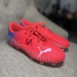 Puma Youth Soccer Cleats 