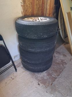 Chevrolet rims and tires