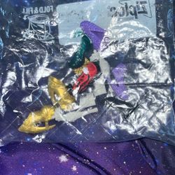 monster high shoes!! 