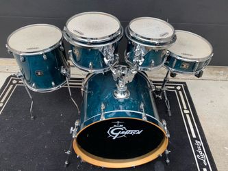 Gretsch Catalina Birch Drum Set 22-14-12-10-14”
