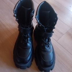 Forever21 Boots