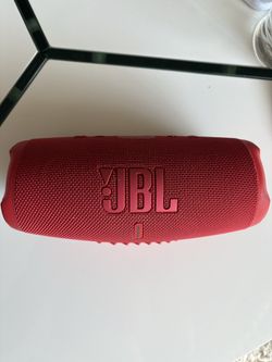 JBL Charge 5 – Red (PERFECT)