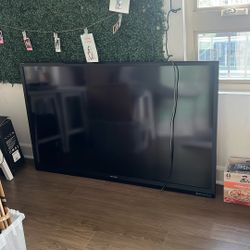 Sharp Aquos 60” LED TV – Great Condition