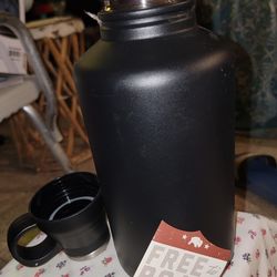 BISON GROWLER 64 OZ STAINLESS STEEL INSULATED  BOTTLE