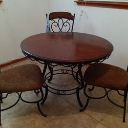 Table Set