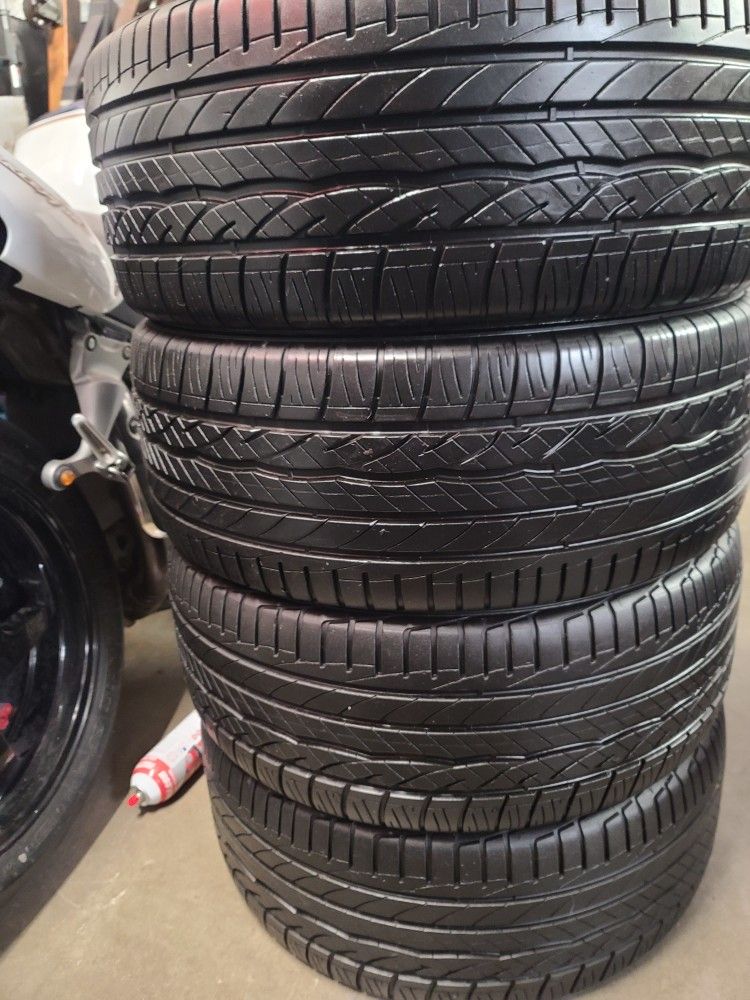 DUNLOP CONQUEST SPORT A/S$130! 235-45-18. Plus Matching Spare