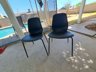 2 plastic chairs
