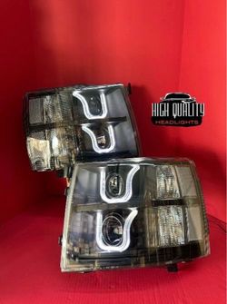 Chevy Silverado 2007-2013 headlights