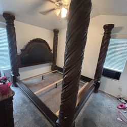 CALI KING BED FRAME- great condition, NEED GONE TODAY!!!! $450.00  obo