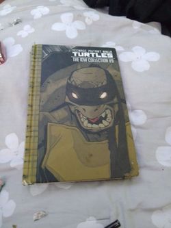 Teenage mutant ninja turtles THE IDW COLLECTION V9 BOOK