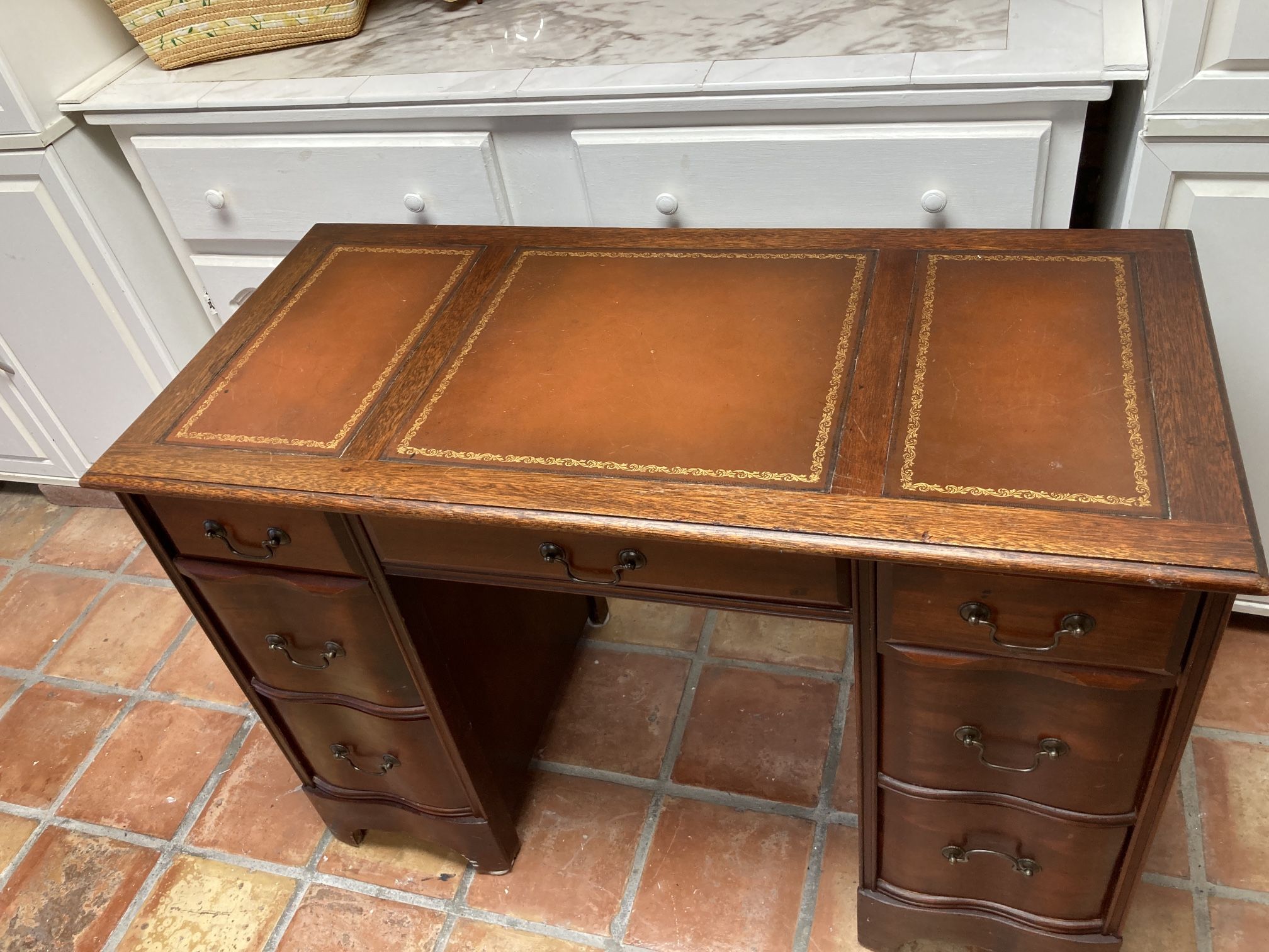Beautiful Antique Desk With Leather Inlay Top
