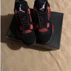 Jordan 4 Thunder Red