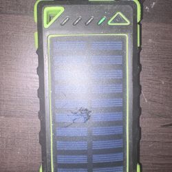 Solar Powered Smartphone Charger 