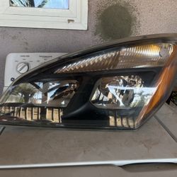 Freightliner Head Light LH Side