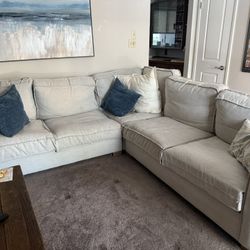Sectional Couch by Joanna Gains (Living spaces)