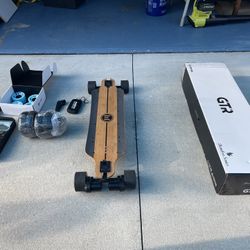 Evolve Gtr Skate Board 2in1 $1250 Option With All Plus 107 Mm Wheels $1400
