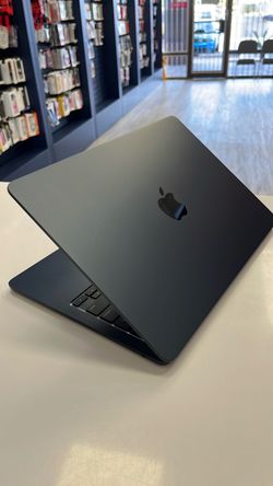 MacBook Air M2 8ram 256gb