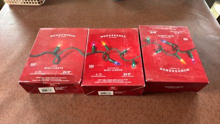 3 boxes of Christmas lights