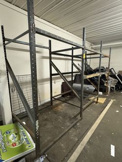 Metal Pallet Racks