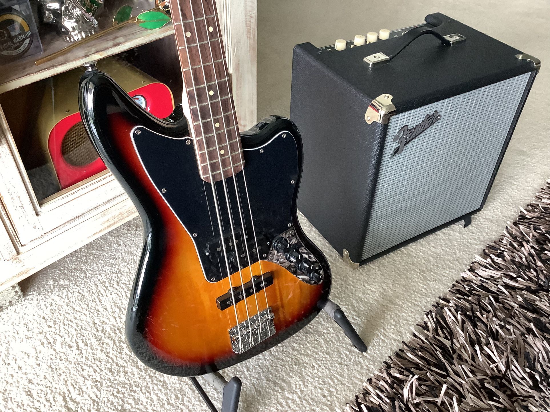 Squier Bass Vintage Modified Jaguar