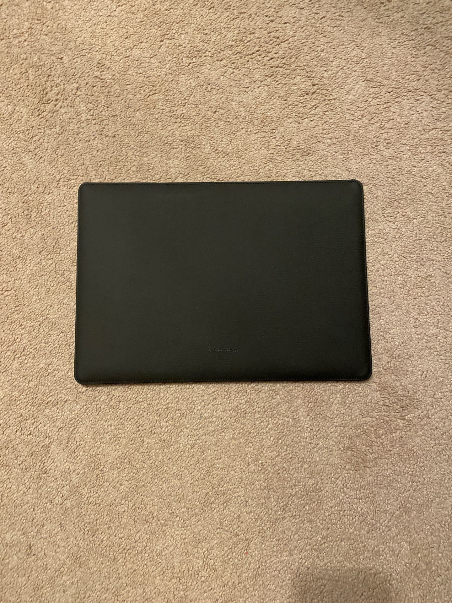 Native Union Magnetic Sleeve for MacBook Air 2019/2020 MacBook Pro 13 inch