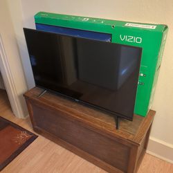 Vizio D-Series 40 Inch Smart TV
