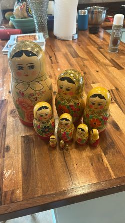 10 Piece Russian Nesting Doll Set