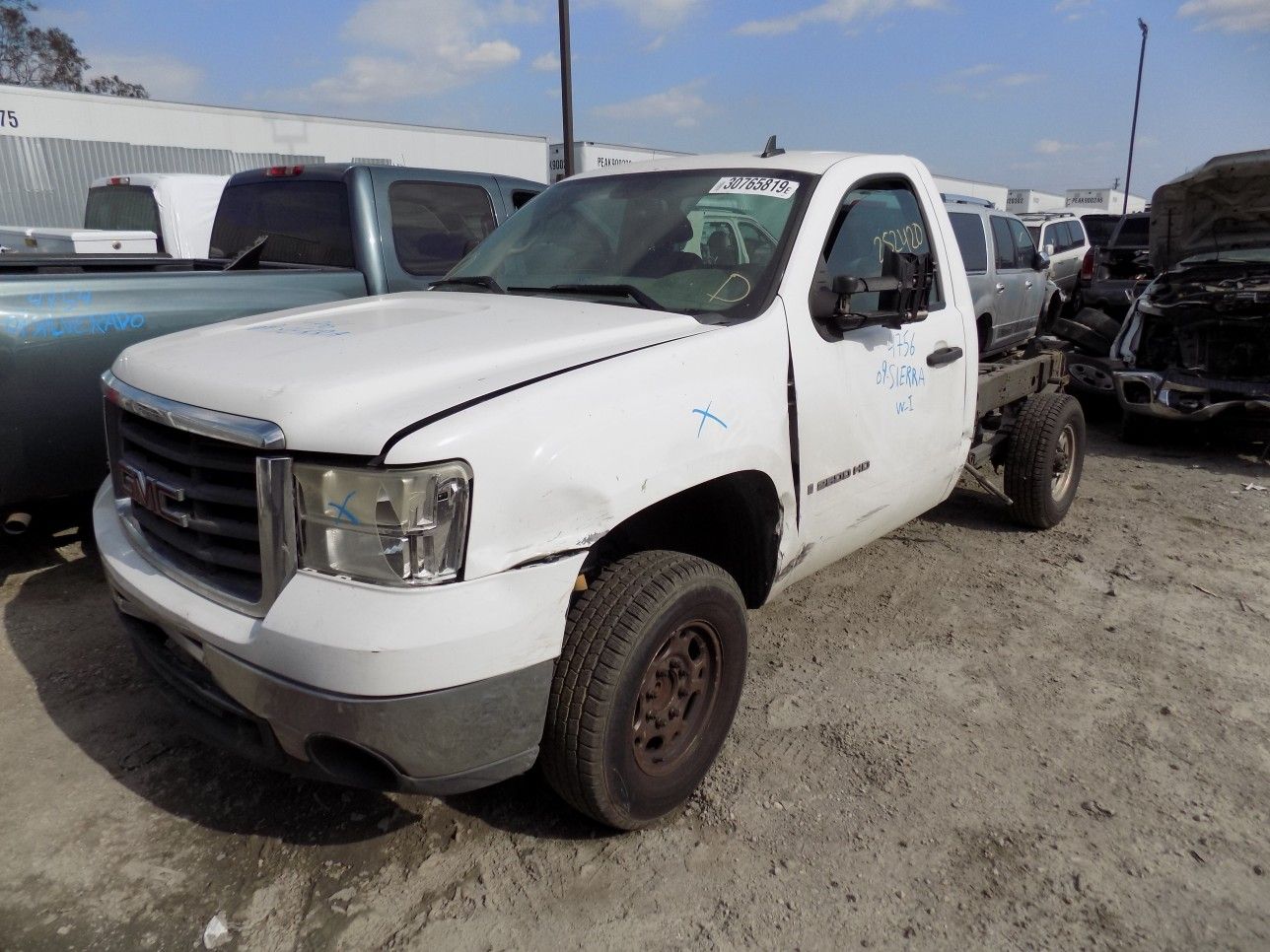 2009 GMC Sierra 6.0L (PARTING OUT)