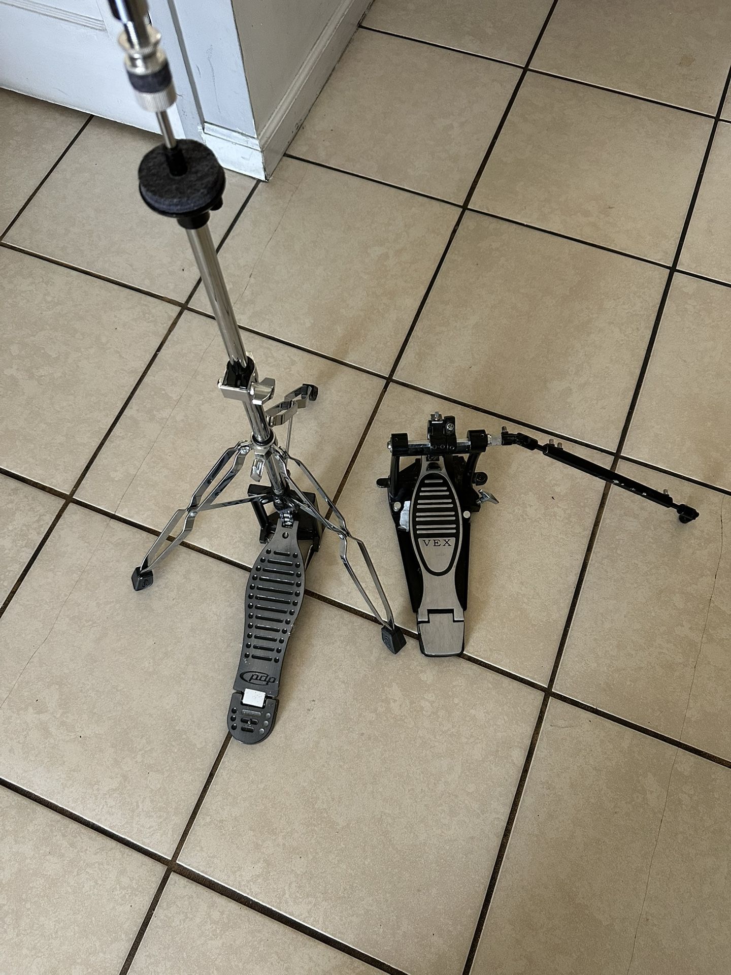 Drum Pedal And Stand 