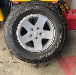 Jeep /  Jeep Wrangler  Wheels & Goodyear Tires set all 4