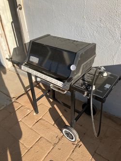 Weber Propane Gas Grill with Side Table
