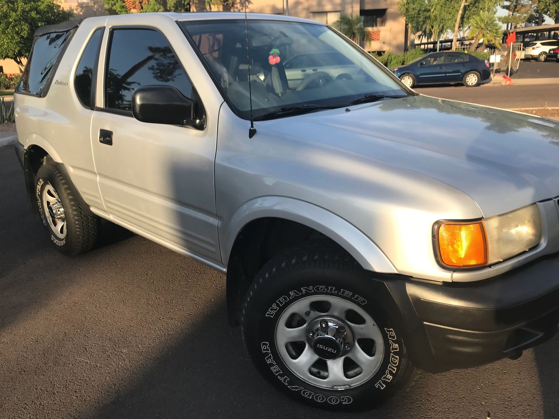 1999 Isuzu Amigo