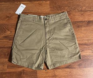Goodfellow & Co Men's Flat Front Chino Shorts, 30