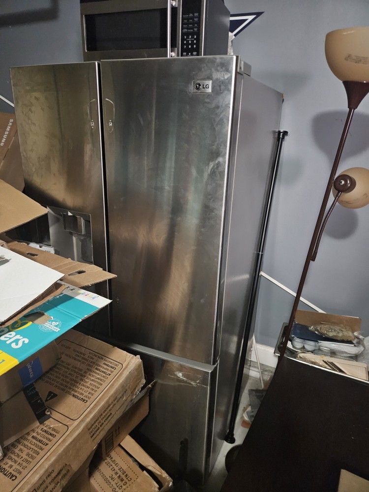 LG Refrigerator