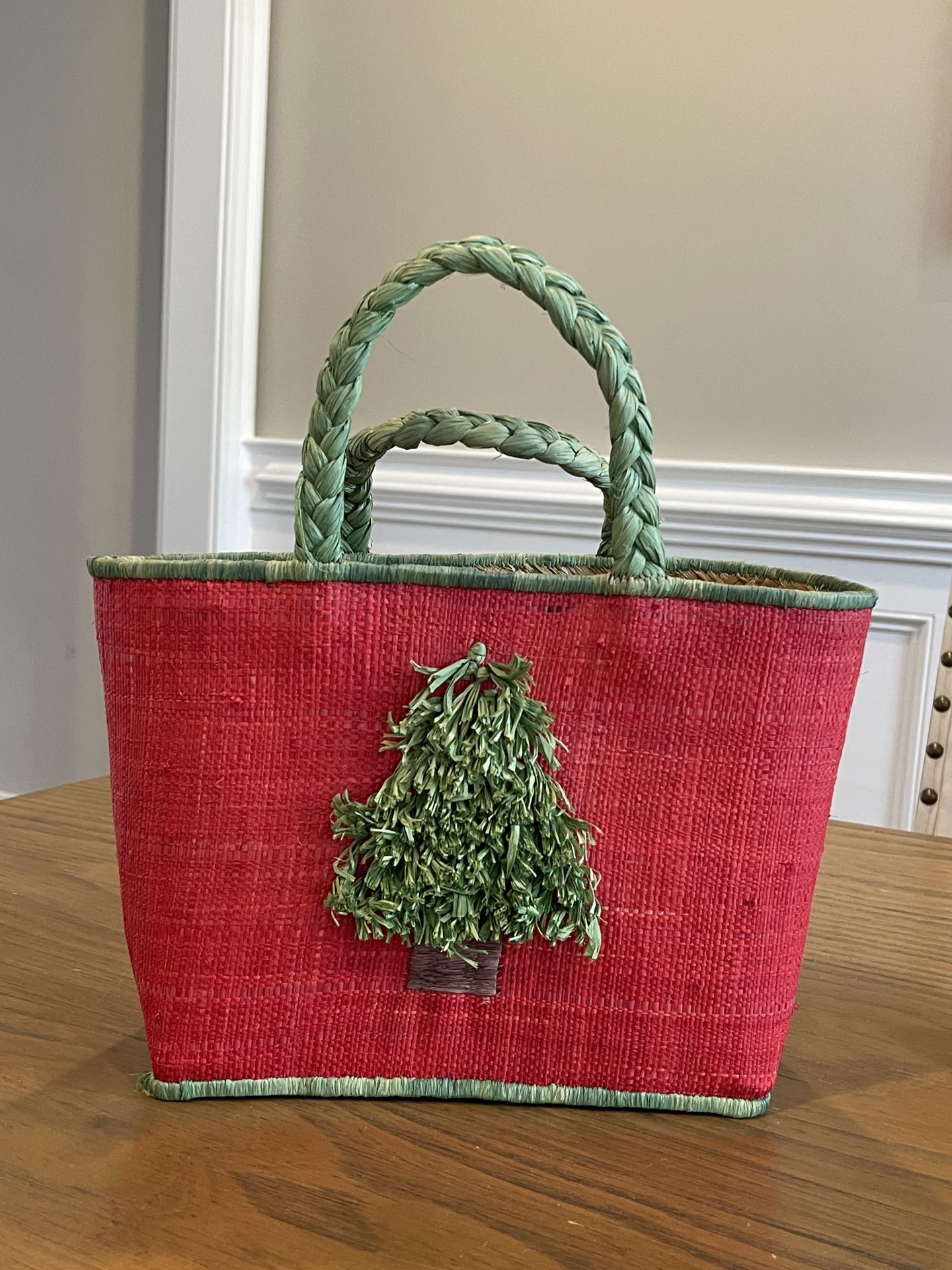 Straw Bag for Womens Summer Beach Bag Woven Tote Bag Small Rattan Shoulder Bag