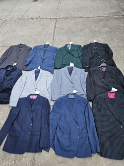 5 suits and 6 jackets size 44R