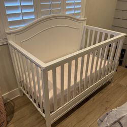White Crib 