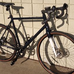 PRIORITY 11 ROAD CYCLE w/ CARBON DRIVE & INNER HUB GEAR SYSTEM