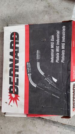 Bernard™ 300 Amp BTB .045" Air Cooled MIG Gun - 15' Cable/Lincoln® Style Connector