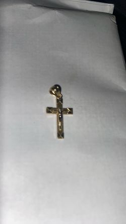 10k two tone cross pendant