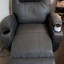 Recliner 