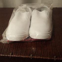 White Cat & Jack Flats