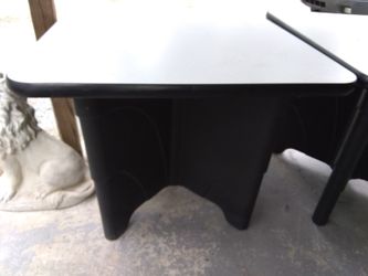 Very nice table