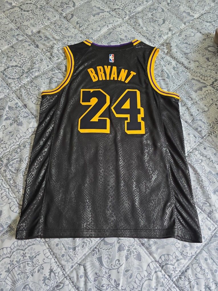Los Angeles Lakers Kobe Bryant Nike Black Mamba Day Swingman Jersey