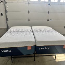 SPLIT KING Nectar Ultra Hybrid Mattress - Like New !