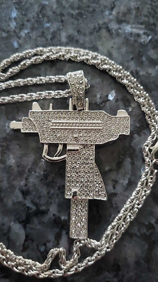 24" Iced Out Rope Chain With Pendant Necklace New