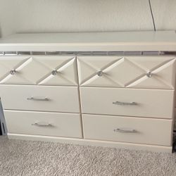 Full Size Bedroom Set